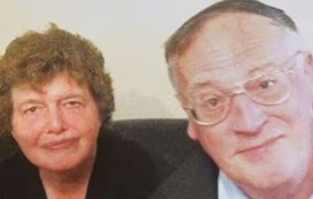 Άπληστη κόρη δολοφόνησε τους γονείς της για να εισπράττει τις συντάξεις τους και τους κράτησε νεκρούς σπίτι