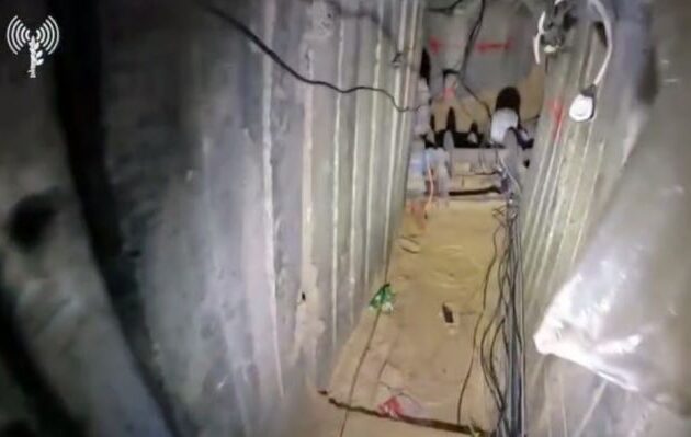 Τρομοκράτες της Χαμάς εμφανίστηκαν από σήραγγες στη Ράφα και εξουδετερώθηκαν σε δευτερόλεπτα
