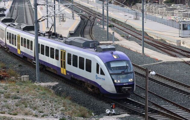 Νέο περιστατικό στα τρένα: Ακινητοποιήθηκε για δυο ώρες αμαξοστοιχία με 230 επιβάτες στο δρομολόγιο Αθήνα-Θεσσαλονίκη