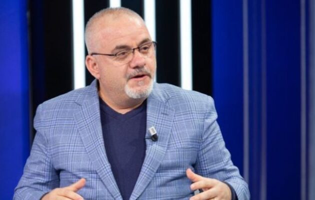 Ο Αλβανός «δημοσιογράφος» Αρτάν Χότζα κατηγόρησε την Ελλάδα ότι προστατεύει το οργανωμένο έγκλημα