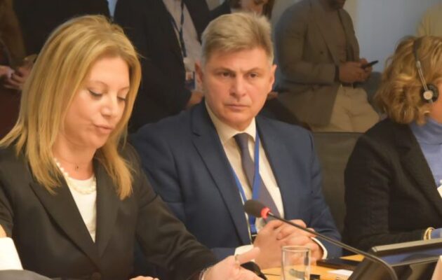 Καρυστιανού-Φαραντούρης στις Βρυξέλλες για άρθρο 86: Να προχωρήσουν οι διώξεις για ΤΕΜΠΗ και ΟΠΕΚΕΠΕ