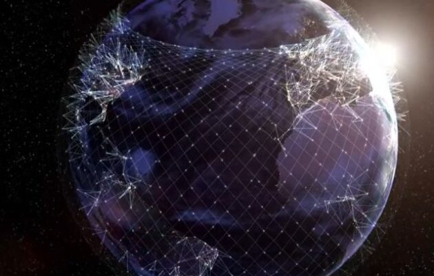 STAR WARS: Η Ρωσία αναπτύσσει νέο όπλο «νέφους θραυσμάτων» για την εξόντωση των δορυφόρων Starlink του Μασκ – Φόβοι του ΝΑΤΟ για χάος στο διάστημα