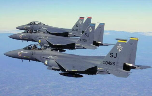 «Όλα είναι πιθανά»: Ο Ισραηλινός στρατηγός Εγιάλ Ζαμίρ έσπασε τη σιωπή του για την επικείμενη αμερικανική επίθεση στο Ιράν