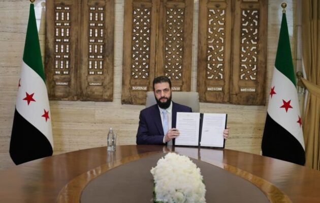 Συρία: Δαμασκός και Κούρδοι (SDF) κήρυξαν άμεση κατάπαυση του πυρός – Οι Κούρδοι παραδίδουν πετρελαιοπηγές και εδάφη