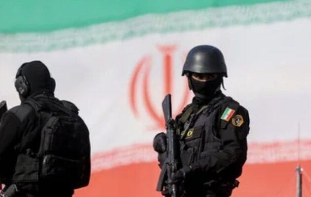 Το καθεστώς του Ιράν αιμορραγεί, αλλά δεν έχει πεθάνει