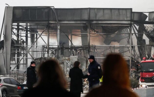 Πολύνεκρη τραγωδία στα Τρίκαλα: Νεκρές εργάτριες από την έκρηξη στη «Βιολάντα»