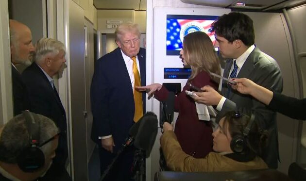 Τραμπ: Οι ΗΠΑ θα πλήξουν «πολύ σκληρά» το Ιράν αν συνεχιστούν οι δολοφονίες διαδηλωτών