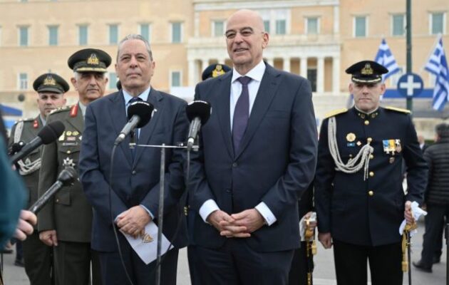 25η Μαρτίου: Τα ελληνικά drone στην παρέλαση – Νίκος Δένδιας: Έχουμε τη δυνατότητα «…και στην Κυπριακή Δημοκρατία, να προστατεύουμε τον απανταχού Ελληνισμό»