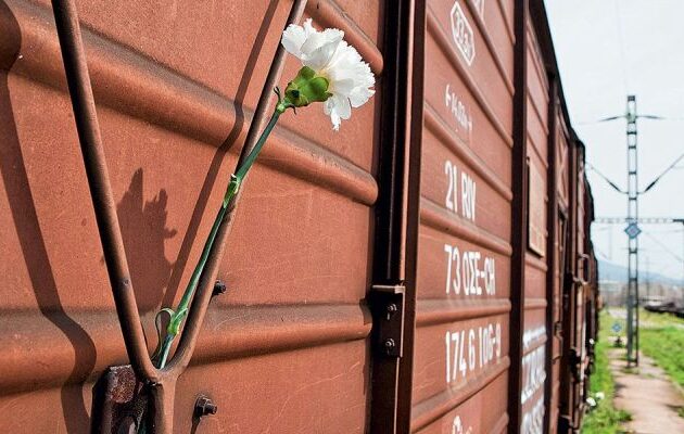 15 Μαρτίου 1943: Θεσσαλονίκη Άουσβιτς, «Ποτέ ξανά»