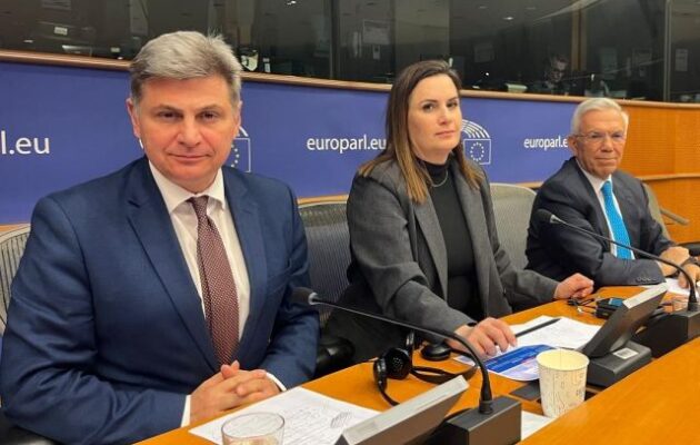 Φαραντούρης-Βαληνάκης: Ευρωπαϊκή ΑΟΖ στη Μεσόγειο η απάντηση στις απειλές