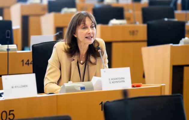 Έλενα Κουντουρά: Ζητά από την Κομισιόν μέτρα και χρηματοδοτικά προγράμματα στήριξης των γυναικών στον τουρισμό για θέσεις ευθύνης, εργασιακή ασφάλεια και εξάλειψη μισθολογικών ανισοτήτων