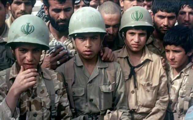 Το Ιράν επιστρατεύει παιδιά από 12 ετών στον εν εξελίξει πόλεμο