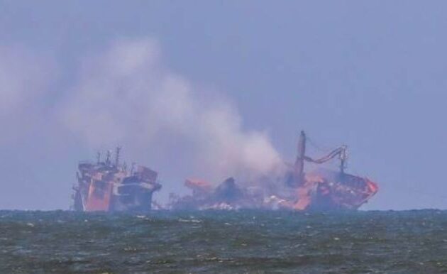 Δεξαμενόπλοιο καίγεται βορειοδυτικά του Ντουμπάι