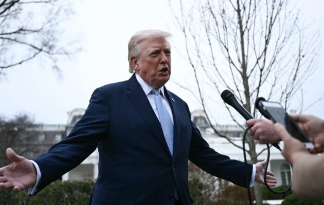 Τραμπ: Πλησιάζουμε στην εκπλήρωση των στόχων μας – Εξετάζεται η σταδιακή αποκλιμάκωση του πολέμου με το Ιράν