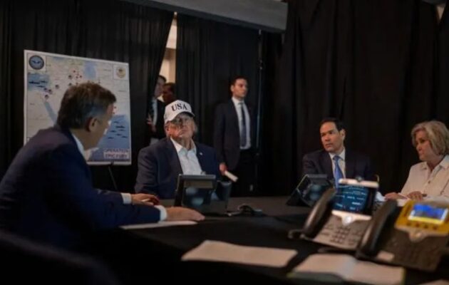 Ο Τραμπ απείλησε το Ιράν με ισχύ «που δεν έχει ξαναδεί η ανθρωπότητα» σε περίπτωση αντιποίνων