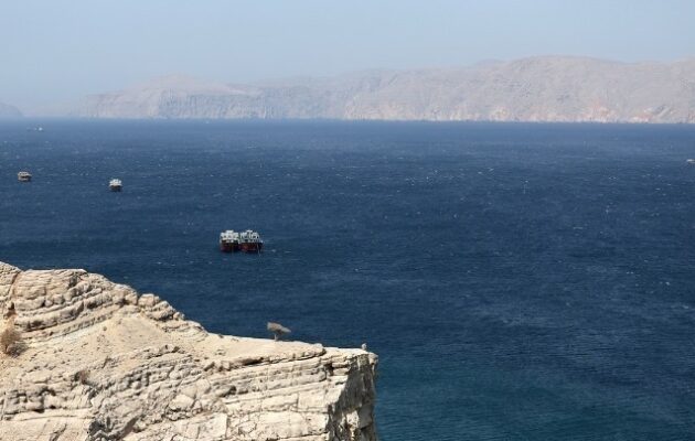 Το Ιράν αρνείται ότι έχει ναρκοθετήσει τα Στενά του Ορμούζ