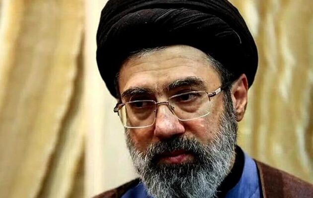  Μοτζταμπά Χαμενεΐ: Νέο κεφάλαιο στα στενά του Ορμούζ μετά τη ντροπιαστική αποτυχία των ΗΠΑ.