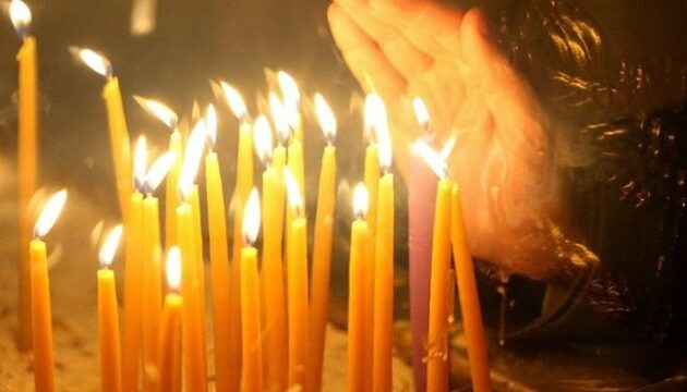 «Αναστάσεως ημέρα, λαμπρυνθώμεν λαοί»