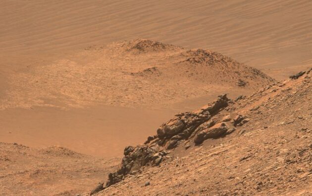 Η NASA εντόπισε «δακτύλιο μπανιέρας» στον Άρη