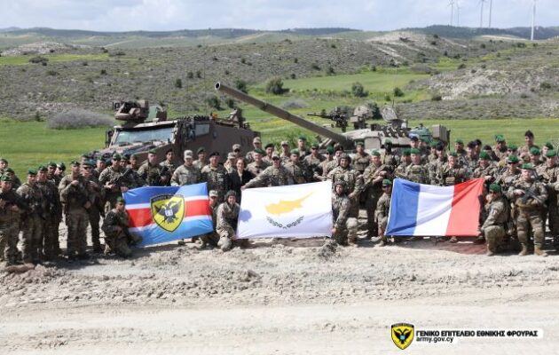 Γαλλικά στρατεύματα στην Κύπρο για ευρωπαϊκή αλληλεγγύη και ανθρωπιστικές επιχειρήσεις – Συνεργασία Κύπρου-Γαλλίας στην αμυντική βιομηχανία