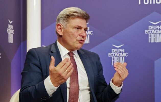 Σκληρή δήλωση Φαραντούρη για υποκλοπές: «Ο εισαγγελέας του Αρείου Πάγου Τζαβέλλας (…) αυτή τη στιγμή προσφέρει την καλύτερη υπηρεσία σε αυτούς που τον διόρισαν»