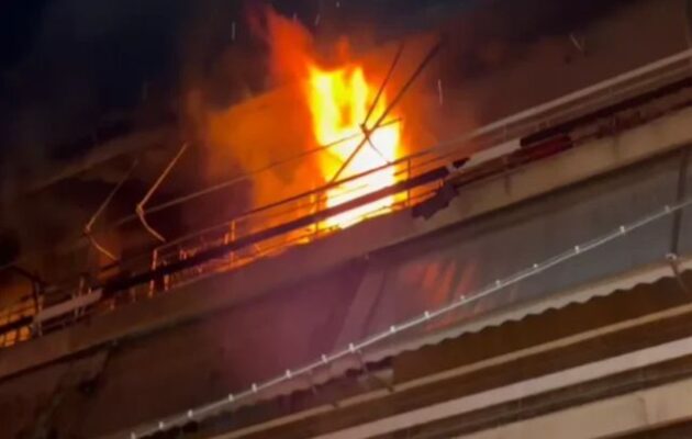 Τραγωδία στον Κολωνό: Δύο νεκροί από πυρκαγιά σε διαμέρισμα (βίντεο)