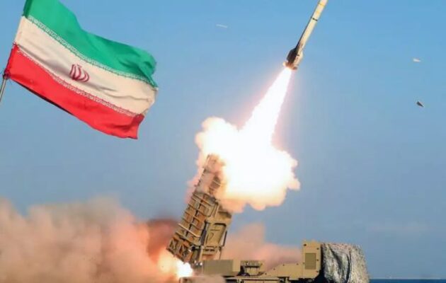 Άθικτο το 50% των εκτοξευτών πυραύλων του Ιράν