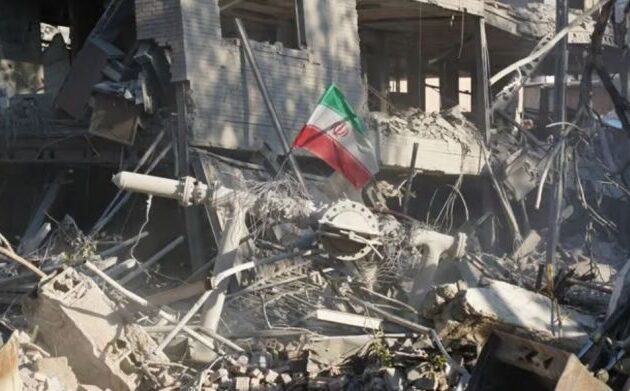 Ένα καθεστώς σε αποσύνθεση: Γιατί η οικονομία του Ιράν βρίσκεται στο χείλος της κατάρρευσης