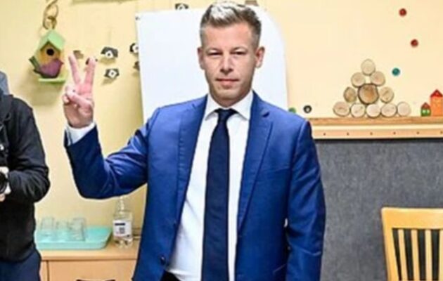 Ουγγαρία-εκλογές: Βαριά ήττα Όρμπαν – Ο Μάγιαρ κερδίζει 135 έδρες