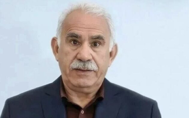 Αμπντουλάχ Οτζαλάν: Ο πόλεμος στο Ιράν αναδεικνύει την επιτακτική ανάγκη για την ειρηνευτική διαδικασία στην Τουρκία