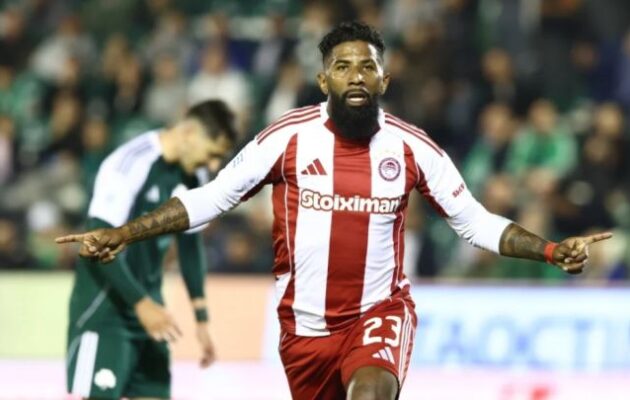 Ο Ολυμπιακός νίκησε 2-0 τον Παναθηναϊκό στη Λεωφόρο και έμεινε ζωντανός στη μάχη του τίτλου