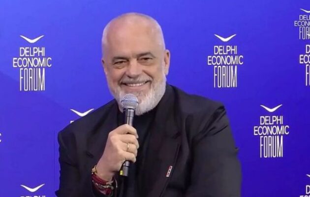 Έντι Ράμα στο Φόρουμ των Δελφών: Η υπόθεση Μπελέρη και η… πλάκα με τον Πλάτωνα