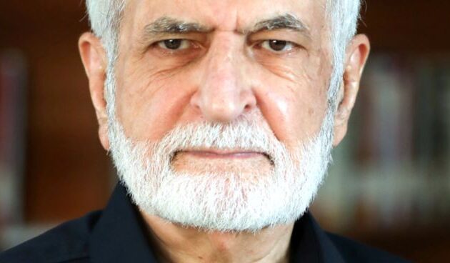 Πέθανε ο πρώην ΥΠΕΞ του Ιράν από τραύματα επίθεσης