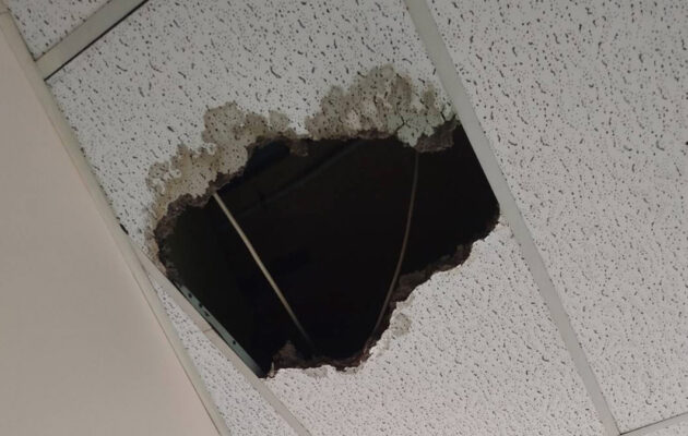 Θριάσιο νοσοκομείο: Έπεσε η οροφή σε θάλαμο ασθενών της Ψυχιατρικής Κλινικής