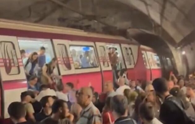 Τουρκία: Εκτροχιασμός συρμού Μετρό στην Κωνσταντινούπολη με τρεις τραυματίες (βίντεο)