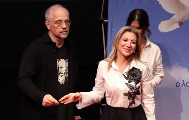 Ο Θανάσης Αυγερινός έφυγε από την Καρυστιανού – Τον απέρριψε και πάει διακοπές