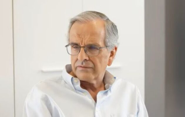 Σαμαράς: «Πληρωμένες» απαντήσεις σε Μητσοτάκη και Ντόρα για αυτοδυναμία και «γινάτι» (βίντεο)
