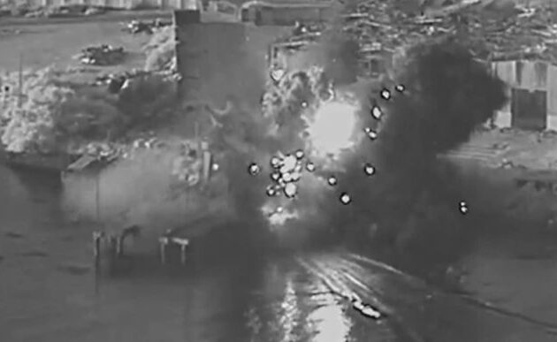 Οι ΗΠΑ έπληξαν για πρώτη φορά με θαλάσσια drones ιρανικό υποβρύχιο (βίντεο)