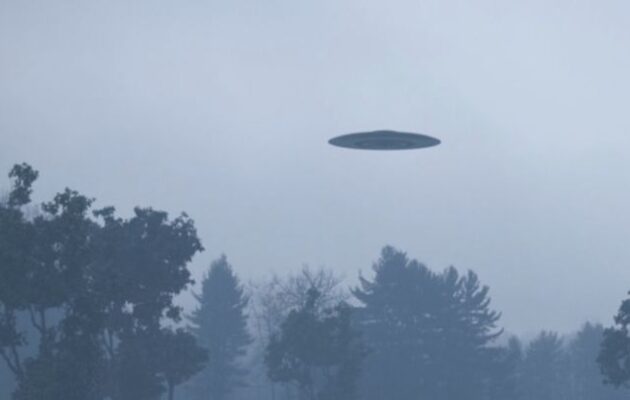 UFO πάνω από την Ευρώπη: Οι Βρυξέλλες στρέφουν το βλέμμα στον ουρανό – Οι μαρτυρίες από Ελλάδα και Κύπρο