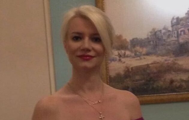 Υπόθεση Μαζωνάκη: Οι δικηγόροι παραιτήθηκαν από τη νομική εκπροσώπηση της γιατρίνας του Κολωνακίου