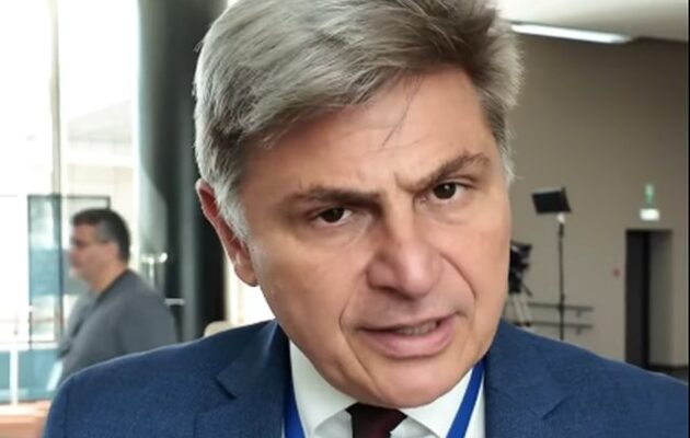 Ο Φαραντούρης υποδέχθηκε Χριστιανούς της Συρίας στο Ευρωκοινοβούλιο: «…οι άνθρωποι αυτοί είναι φοβισμένοι, κυνηγημένοι»