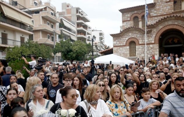 Λαϊκή αγρύπνια για τον Γ. Μαζωνάκη στον ΙΝ Αγίας Τριάδας στη Νίκαια