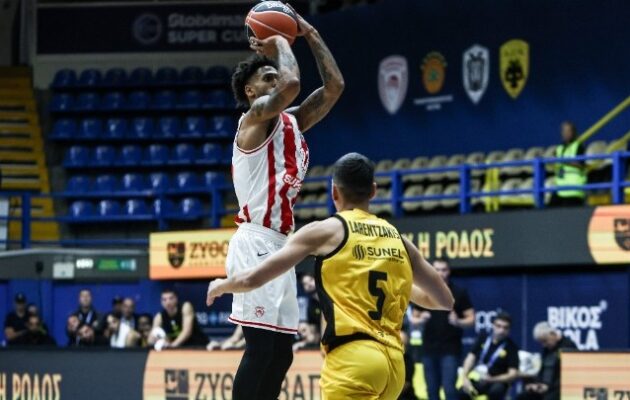 Super Cup: Στον τελικό  ο Ολυμπιακός 93-80 την ΑΕΚ