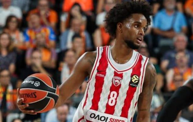 Euroleague: Επική ανατροπή από το -28 για τον Ολυμπιακό 102-97 τη Βαλένθια