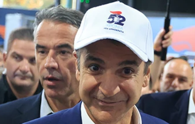 Ο Μητσοτάκης στα 52α γεννέθλια της ΝΔ … σε «ταραγμένα νερά» και με ηχηρές απουσίες