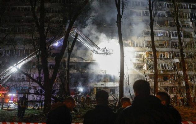 Ουκρανία: Επτά νεκροί από  ρωσική νυχτερινή επίθεση – Οι Ρώσοι κατέρριψαν 902 ουκρανικά drones